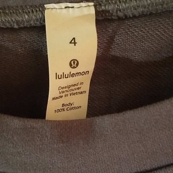 🍋 Lululemon Crop top - Picture 3 of 9